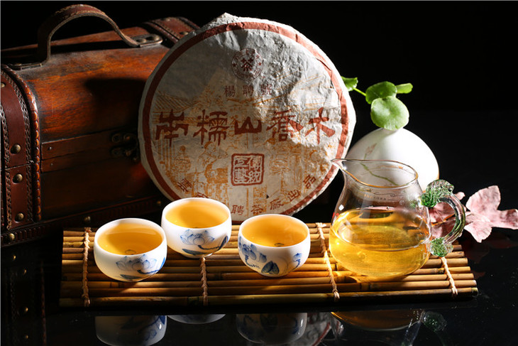 高端南糯山 2004年杨聘号南糯山乔木茶 380克生茶【仅此85片】