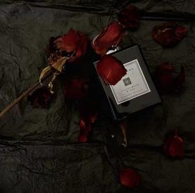 JM 丝绒玫瑰与乌木 5ml Velvet Rose Oud「妩媚至极的玫瑰」