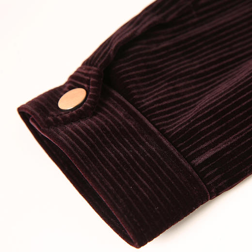 VIMAGE纬漫纪秋冬新款个性帅气纯色短款短外套V1603230 商品图3