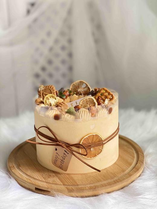 太妃焦糖奶油蛋糕，海盐幸福的味道，希望这一两分的甜，冲淡那生活八九分的苦。巧克力蛋糕浓郁醇厚，原料来自法芙娜无糖可可粉，好吃无负担 商品图9