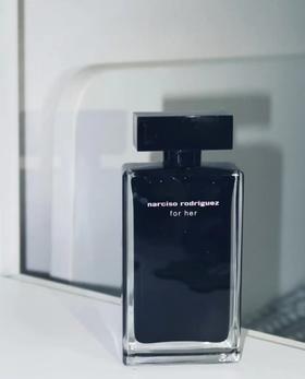 纳西素 她的同名女香 EDP for Her EDP「绝美的温柔斩男香 留香时间很久」