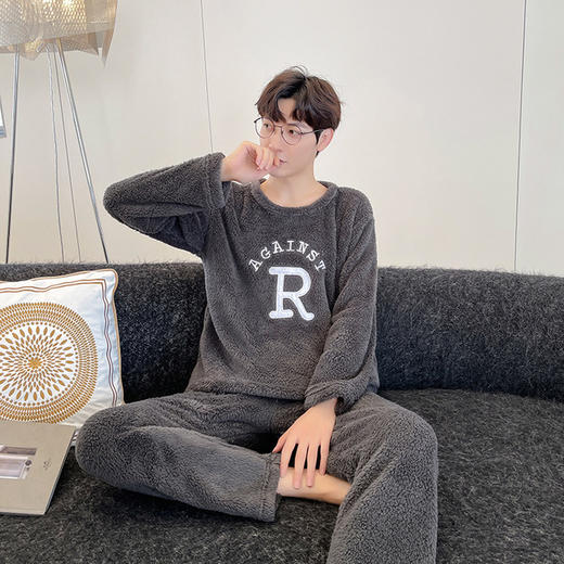 【睡衣】法兰绒冬季男士睡衣加绒加厚保暖长袖套头家居服简约大码190斤以内 商品图2