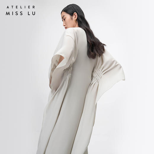 【薄明】云母绿V领多层压褶立裁飘逸连衣裙/0000755 商品图3