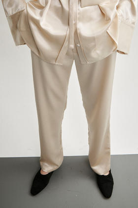 Viktoria Chan | PF21002 Ellery satin trousers [垂坠长裤 黑色/香槟]