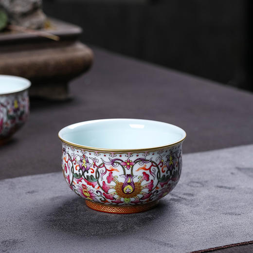 珐琅彩花卉炉式杯 商品图2