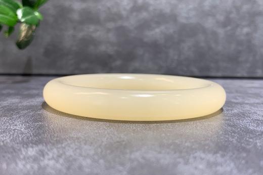 【御珠宫坊·传承系列】和田玉藕粉手镯58mm 商品图3