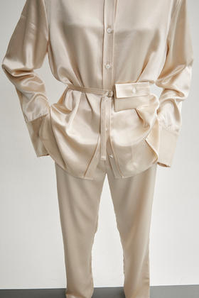 Viktoria Chan | PF21001 Ellery satin shirt [长袖衬衫 黑色/香槟]