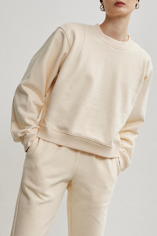 Viktoria Chan | PF21012 Mave sweater [长袖卫衣] 商品图0