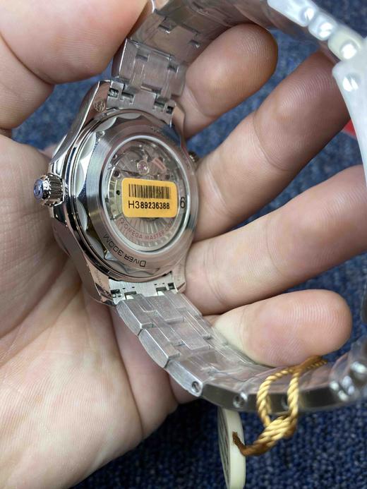 VS欧米茄海马300米系列 蓝色海马钢带
表盘尺寸：表径42mm、厚度13.5mm 商品图5