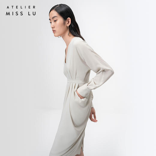 【落纹】云母绿立裁垂褶V领收腰连衣裙/0000749 商品图2