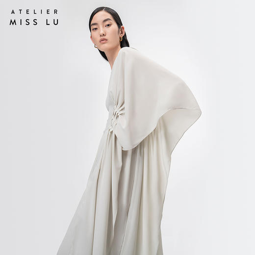 【薄明】云母绿V领多层压褶立裁飘逸连衣裙/0000755 商品图2