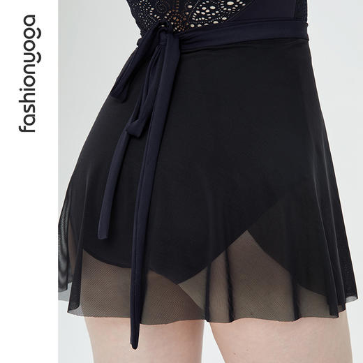 凡圣瑜伽一片式绑带运动短裙透气防走光外搭遮臀修身瑜伽裙F11551 商品图3