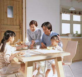 “好多女人结婚后，就没有了家”