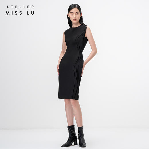【曜】立体层次裁片拼接黑色修身连衣裙/0000760A 商品图0