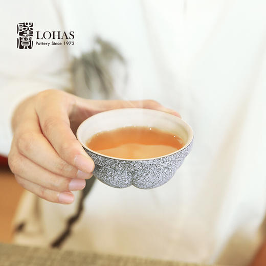 陆宝陶瓷快客杯知足常乐旅行茶具便携一壶两杯户外山竹水果茶具（禅风黑） 商品图6