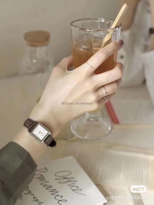 价值1500+ 爆火断货王！卡西欧casio经典复古小棕表 实用百搭 简约大气有气质 不挑年龄不挑肤色 任何衣服都可驾驭 日本进口原装机芯 生活防水 谁带谁好看！ 商品图2