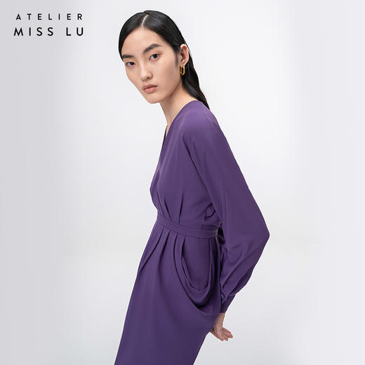 【落纹】浓郁紫立裁垂褶V领收腰长袖连衣裙/0000749B 商品图2