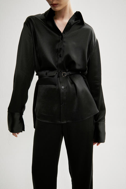 Viktoria Chan | PF21001 Ellery satin shirt [长袖衬衫 黑色/香槟] 商品图1