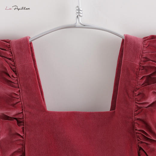 【马克珍妮 法式系列】新款宝宝秋装 女童花边背带裙213206 商品图3