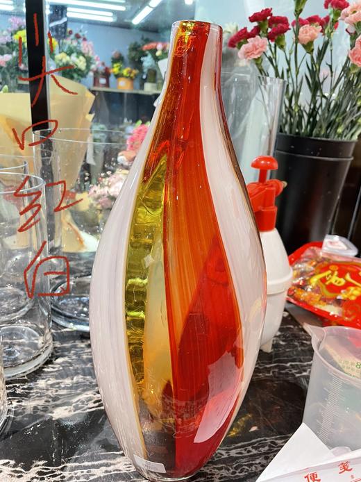 尖口红白瓶 商品图0