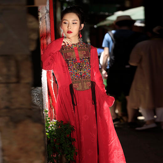 千金裘绣花复古连衣裙  | 杨丽萍老师同款 |  藏蓝色 红色 商品图3