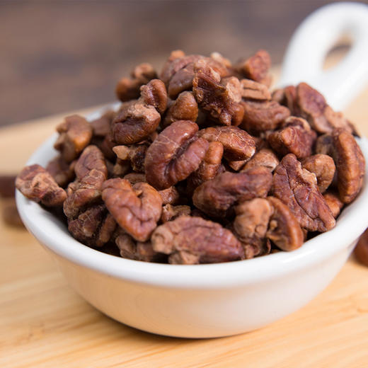 2021年野生山核桃仁粒粒完整核桃仁口口香酥脆孕妇坚果零食一吃就上瘾