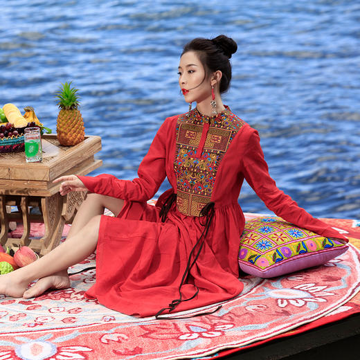 千金裘绣花复古连衣裙  | 杨丽萍老师同款 |  藏蓝色 红色 商品图6