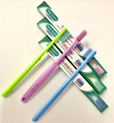 【牙科医院推荐】Thai Smile 泰丝美 炫彩成人牙刷 商品图3