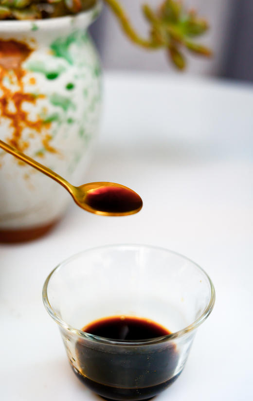 黄精黑枸杞原浆|口干口渴眼干必备|熬夜精力不济|九蒸九晒古法熬制|每天一瓶营养充盈（保质期一年可以囤货） 商品图2