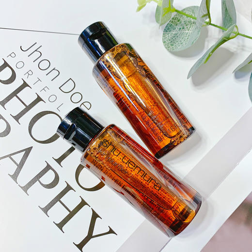 植村秀明星琥珀/绿茶/柚子臻萃洁颜油强韧养肤深层清洁卸妆油50ML 商品图1