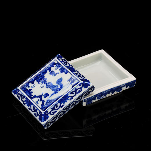 青花松鼠葡萄纹文具五件套 商品图3