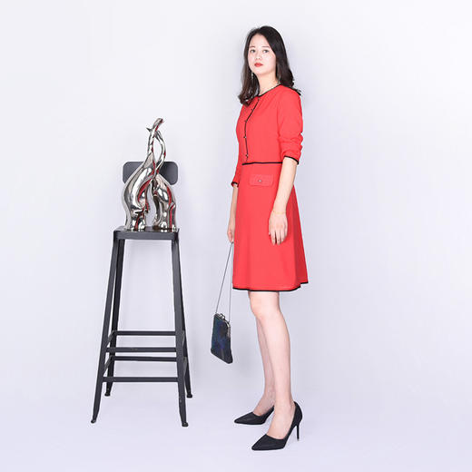 圣三利女装春秋季圆领连衣裙SL321L02 商品图1