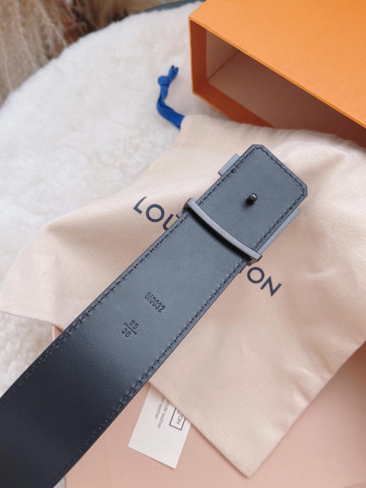 秋冬特价💰490 LV男士腰带 商品图4