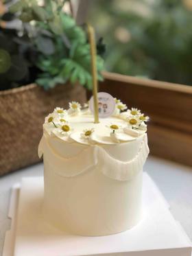 四寸正常高度小雏菊奶油蛋糕 下单前请仔细阅读商品详情