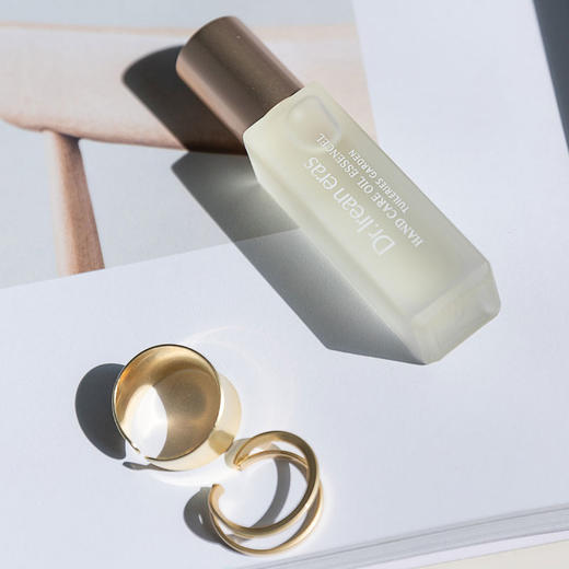 艾琳护手精华护甲油保湿滋润修护防止干裂指缘油 8ml 商品图3