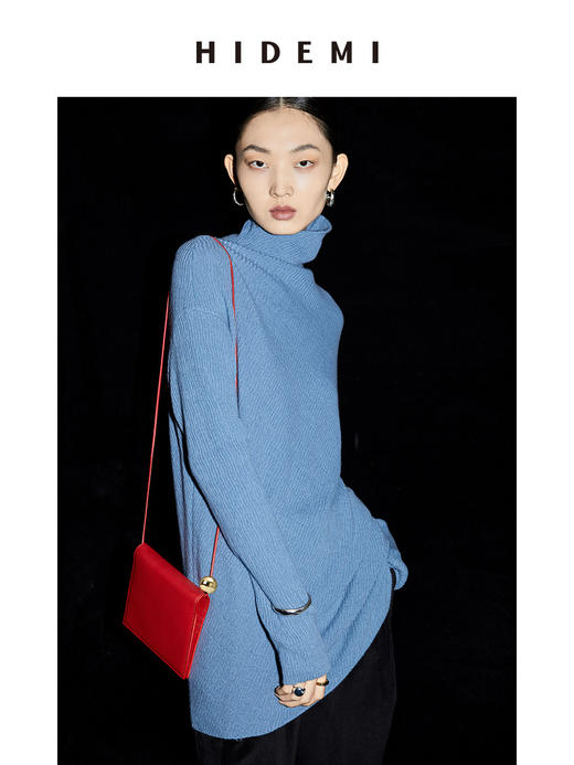 HIDEMI 美利奴羊毛雾霾蓝不对称设计感毛衣 商品图4