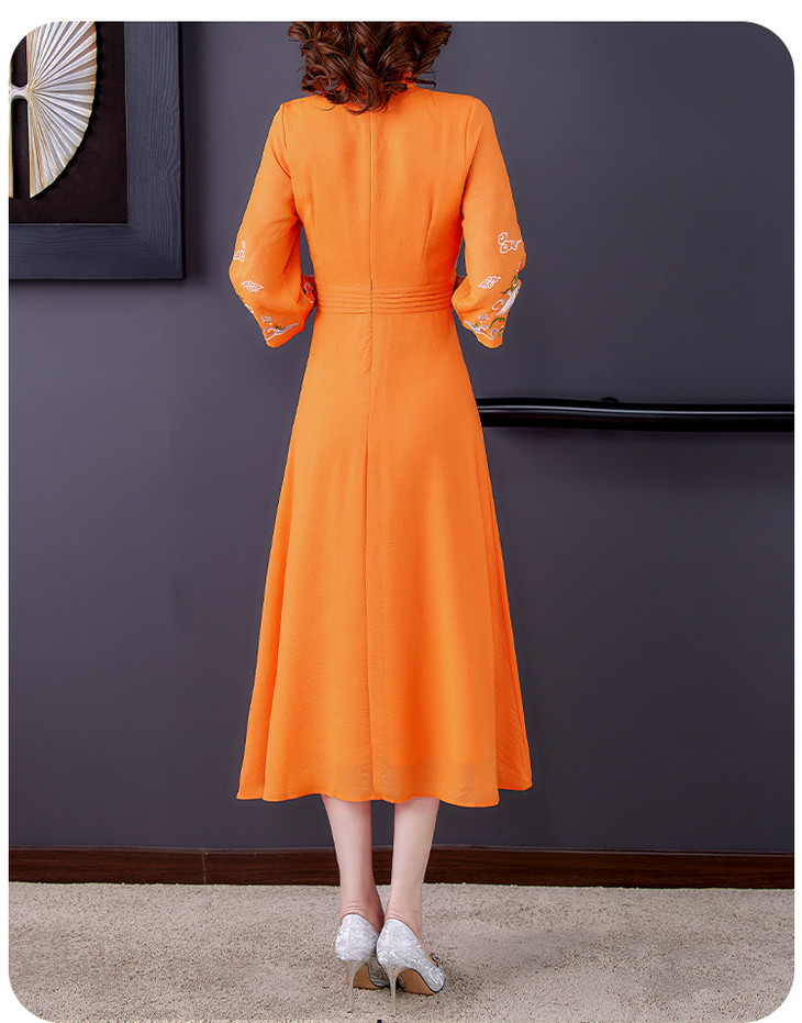aws 6757立领刺绣过膝改良连衣裙