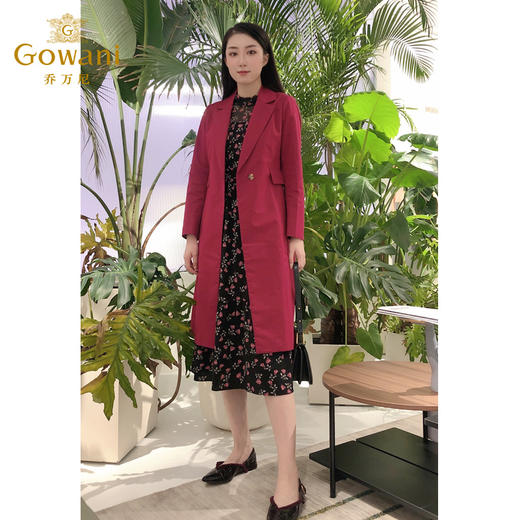 【两色可选】乔万尼外套女春季 新款通勤干练西装领修身高腰风衣女中长款厚EB3A245 商品图1