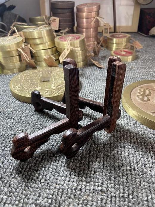 预售定制【鸡翅木实木架】放摆件 证书 茶饼多功能实用木架！ 商品图12