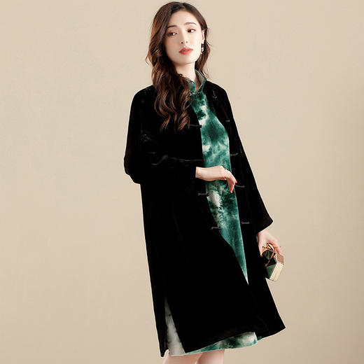 上海旗袍厂AYK-QF-210720真丝丝绒立领长款外套女长袖盘扣复古风衣女2021秋冬新款国风女装 商品图1