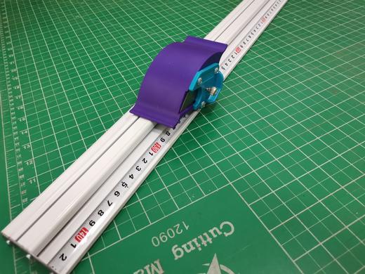 普通带刀防护尺1.3米 商品图1