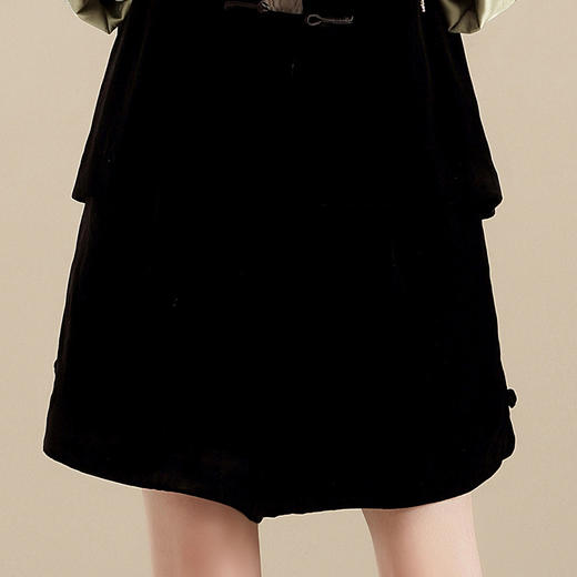 上海旗袍厂AYK-QF-210721真丝丝绒上衣复古九分袖小外套+真丝丝绒短裤2021秋冬两件套装女 商品图6