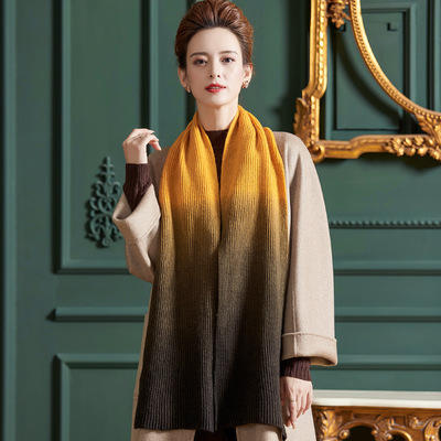 WW  1081渐变全羊毛百搭加厚披肩男女通用针织长围巾 商品图3