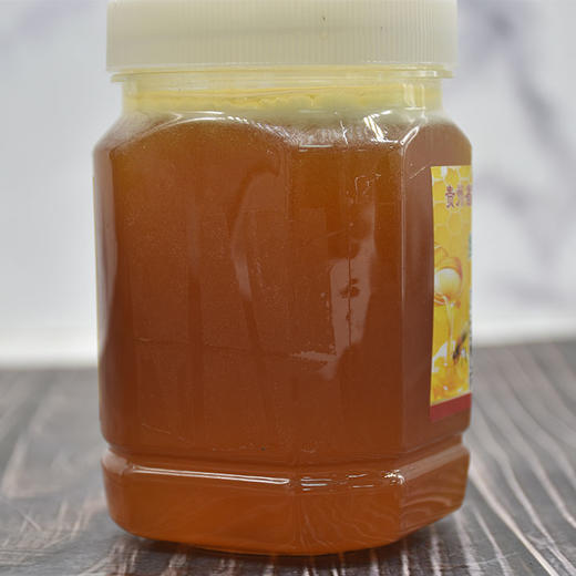 毕节七星关【百花蜂蜜】1斤装 产自七星关小吉场 味道甜润 软面细腻 颜色金黄 口感香甜 全国包邮部分地区不发货 商品图3