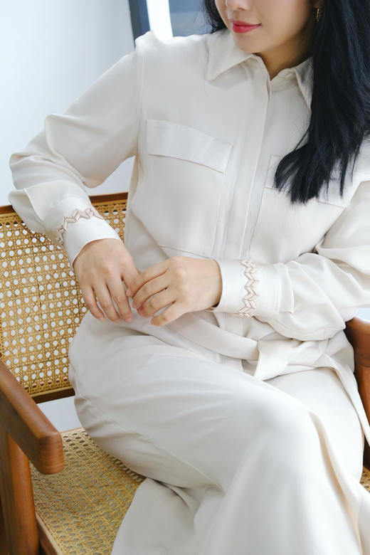 by FANG秋冬女连衣裙FW21-DR017A 商品图3