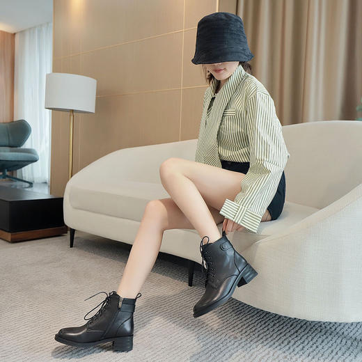 lfgj jeans BP105  牛皮英伦马丁靴大头女短靴新款秋冬百搭女靴 商品图1