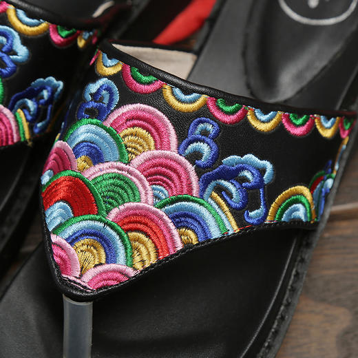 舟遥客绣花拖鞋 | 现货加急发 商品图3