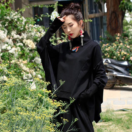 寂黑无忌绣花宽松卫衣 | 杨老师同款 |  现货加急发 商品图2
