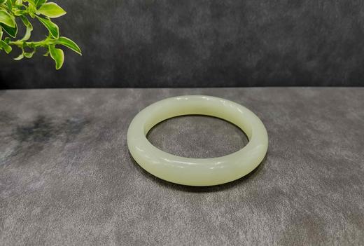 【御珠宫坊】青白玉手镯56.5mm 商品图2