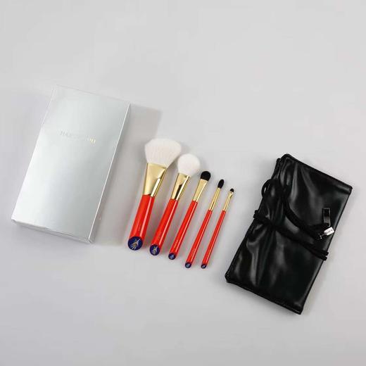 价值2780 化妆刷中的爱马仕！白家高端套装S系列朱轴眼影散粉红五件化妆刷套刷 专业美妆工具 定妆散粉刷+腮红刷+大号眼影刷+眼部晕染刷+眼影细节刷 高端舒适 预售 商品图6